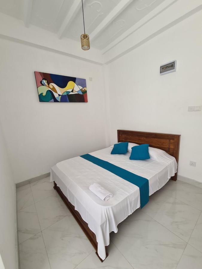 Ceylon Lodge - Airport Transit Hostel Negombo Luaran gambar