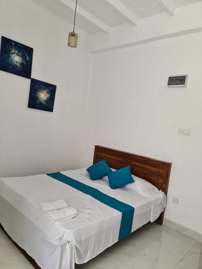Ceylon Lodge - Airport Transit Hostel Negombo Luaran gambar